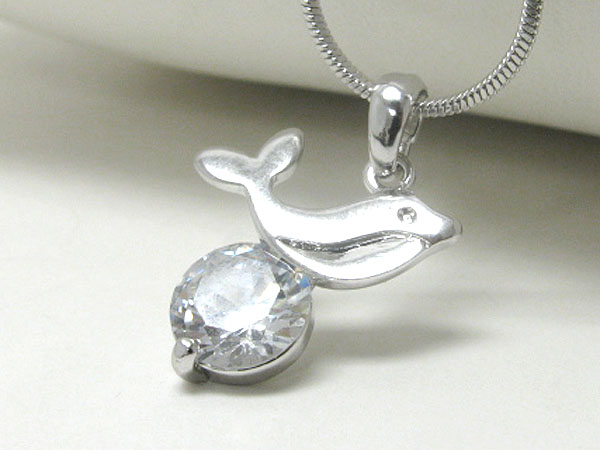 Made in korea whitegold plating crystal and dolphin pendant necklace