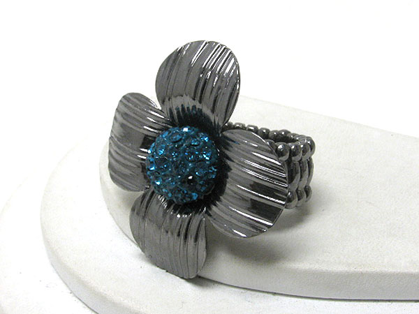 Crystal stud ball flower stretch ring