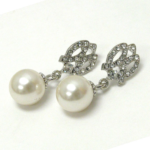 Crystal and pearl drop earring