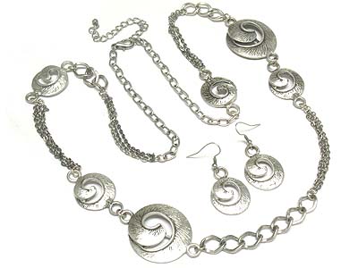 Casting metal links large chain necklace and earring set 