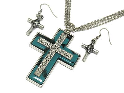 Enamel cover metal cross pendant necklace and earring set 