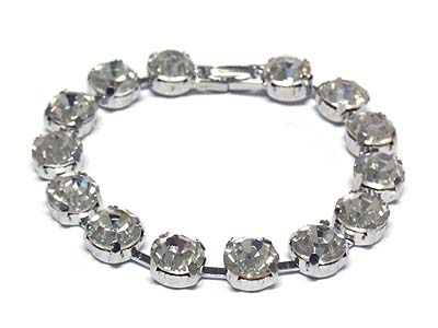 Large crystal link simple bracelet