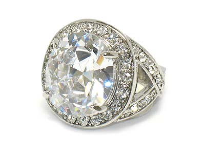 Large cubic zirconia and crystal party ring