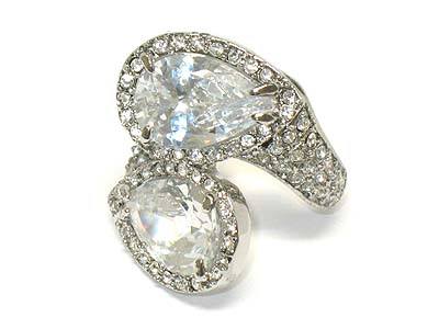 Double tear drop cubic zirconia and crystal party ring