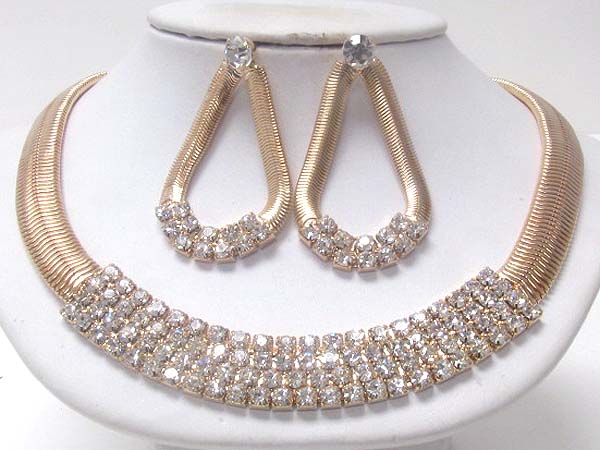 Multi crystal line deco and snake chain necklace earring set