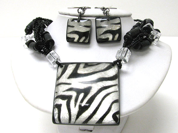 Zebra pattern square pendant multi beads necklace earring set