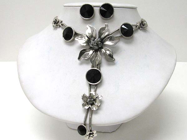 Glass jet stone and metal flower y drop necklace earring set