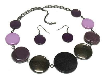 Multi wood and gemstone and metal round disk link necklace and earring set 