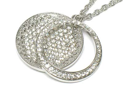 Crystal round pendant necklace