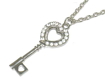 Crystal stone decp key pendant necklace 