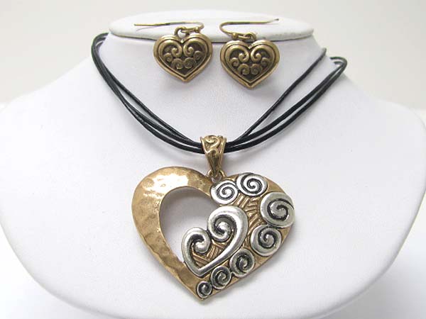 Textured metal art deco heart pendant neckalce earring set