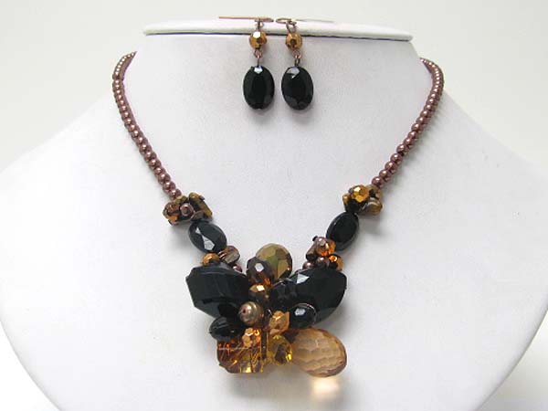 Facet glass stone cluster flower necklace earring set