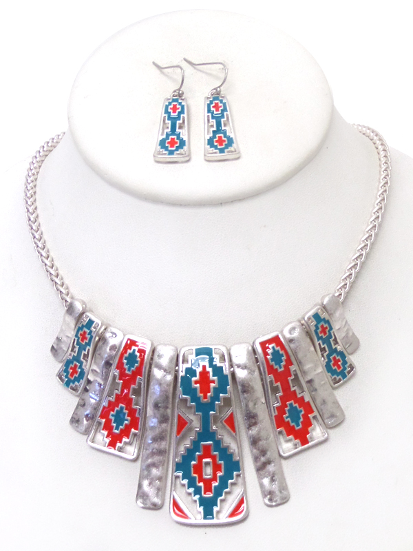 Multi size tibal style metals necklace set 