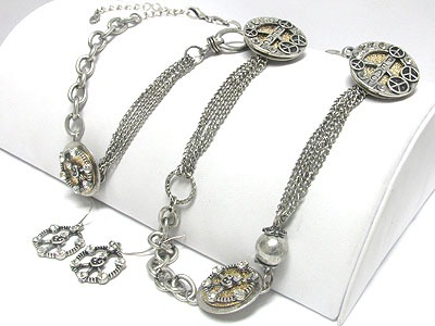 Peace mark and multi chain link long necklace earring set