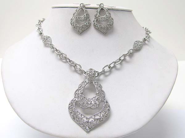 Crystal stud metal filigree  peadant and chain link neckalce earring set