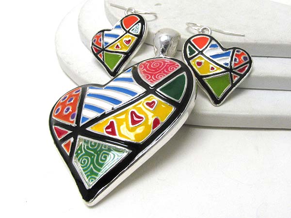 Designer inspired color art heart pendant earring set