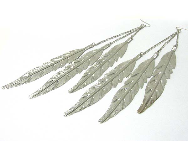 Tri metal feather dangle earring