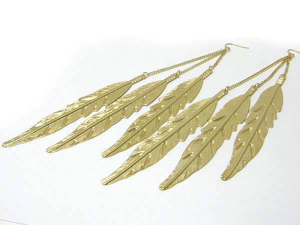 Tri metal feather dangle earring