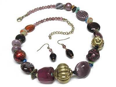 Metal and germ stone multi beads necklace and earring set