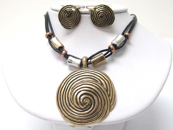 Burnish swirl textured round metal pendant neckalce earring set