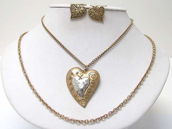 Double layer chain and burnish textured metal heart pendant necklace earring set