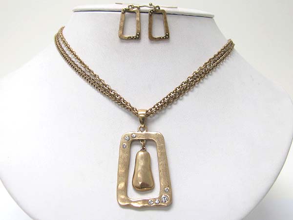 Crystal stud burnish hammered metal pendant necklace earring set