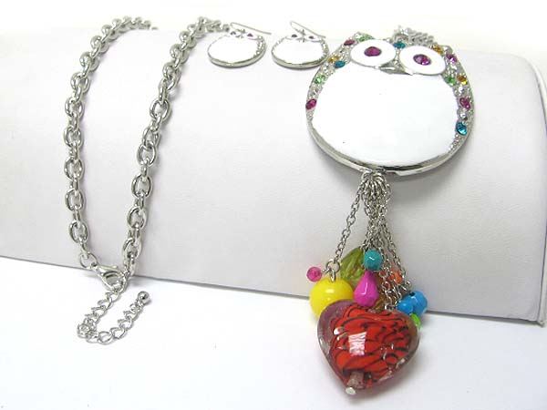 Crystal stud owl pendant and glass heart dangle necklace earring set