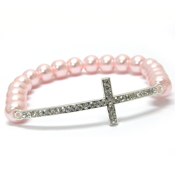 Crystal cross and pearl stretch bracelet