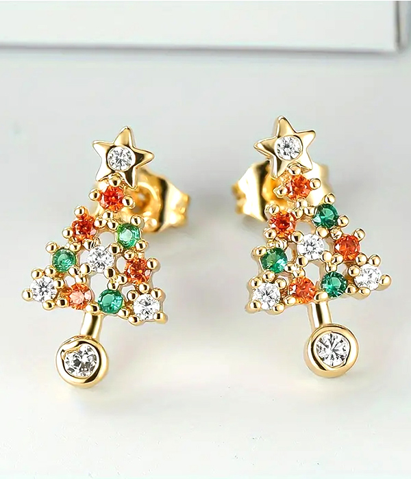 Christmas theme tree earring