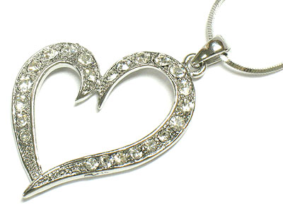 Crystal heart neckalce