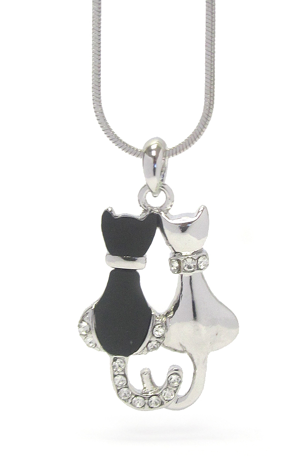 MADE IN KOREA WHITEGOLD PLATING ACRYL CRYSTAL DECO TWO CAT PENDANT NECKLACE