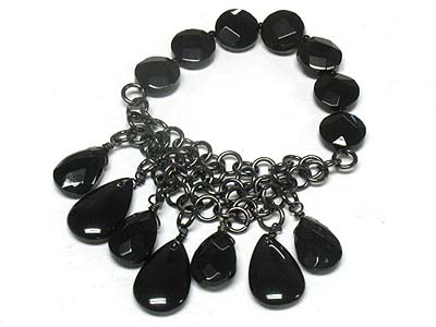 Multi onyx tear charms stretch bracelet