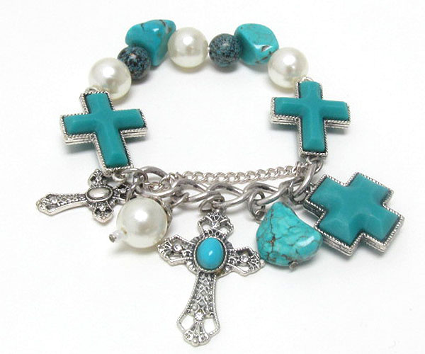 Cross charm dangle pearl and turquoise link bracelet