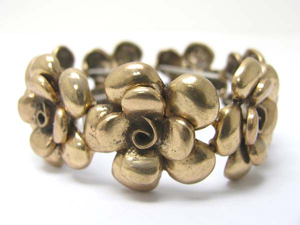 Metal flower link stretch bracelet