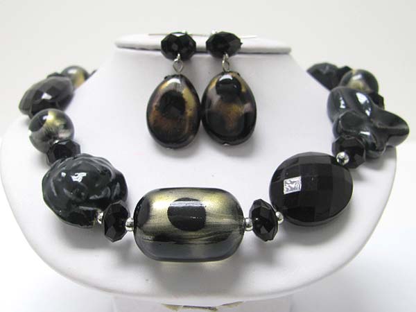 Chunky ceramic and murano glass link neckalce earring set