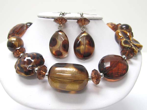 Chunky ceramic and murano glass link neckalce earring set