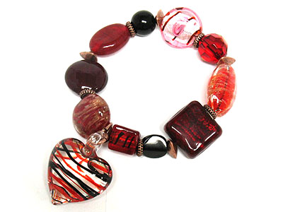 Murano glass heart charm stretch bracelet 