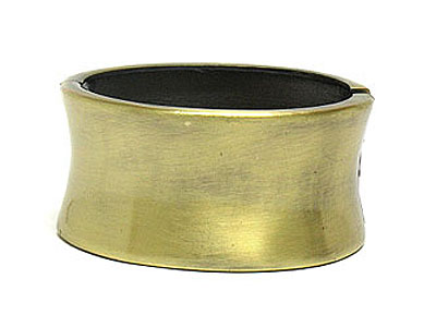 Antique style metal hinge bangle