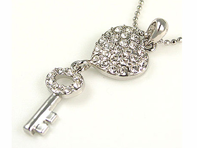 Made in korea whitegold plating crystal heart and key drop necklace