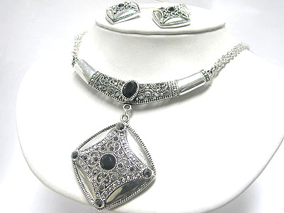 Marcasite look tailored style pendant necklace earring set