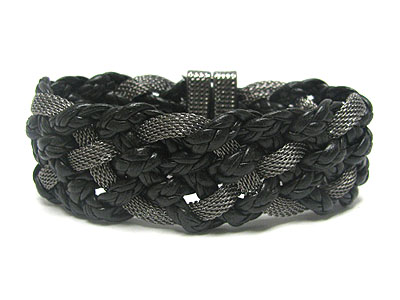 Mesh chain and leqather code braided magnetic clasp bracelet