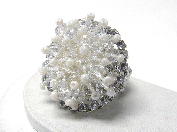 Crystal and acrylic bead stud large stretch ring