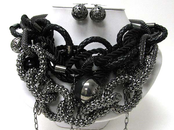 Mixd massive metal chain and rope necklace earring set