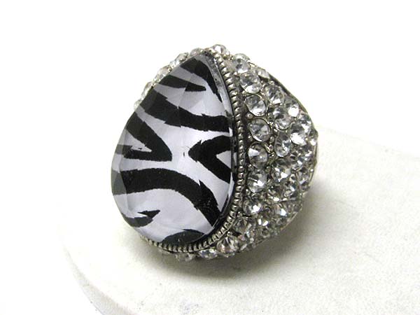 Crystal stud zebra pattern tear drop shape puffy strtch ring