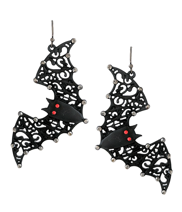 Halloween theme epoxy earring - bat