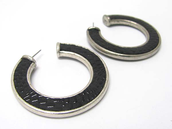 Aniaml skin pattern flat hoop earring - hoops