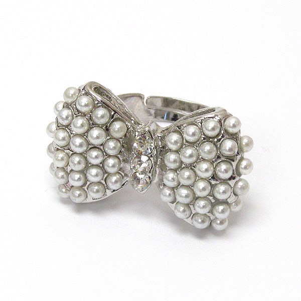 Crystal and pearl deco bow adjustable ring