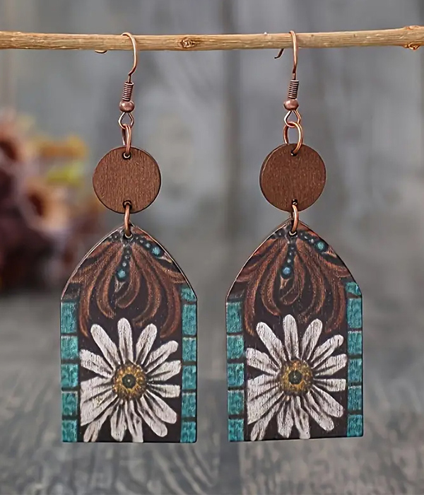 Rustic flower wood earring