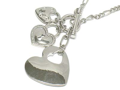 Metal heart charms toggle necklace