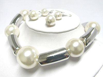 Large pearl ball and metal bar link necklace earring set